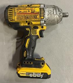 DeWalt DCF899 20V Li-Ion Cordless 1/2 Impact Wrench With2AH Battery USED