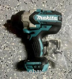 Makita XWT08 18V LXT Lithium-Ion 1/2 Inch Cordless Impact Wrench (Tool Only)