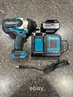 Makita XWT08 18-Volt 1/2-Inch Cordless Impact Wrench with Charger & Battery