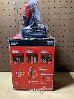 Milwaukee M12 Fuel Stubby 1/2 Impact Wrench (2555P-20) And 4Ah Battery