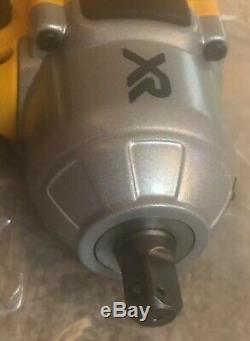 New DEWALT 20v Max Brushless Cordless 1/2 Impact Wrench Kit DCF899P2